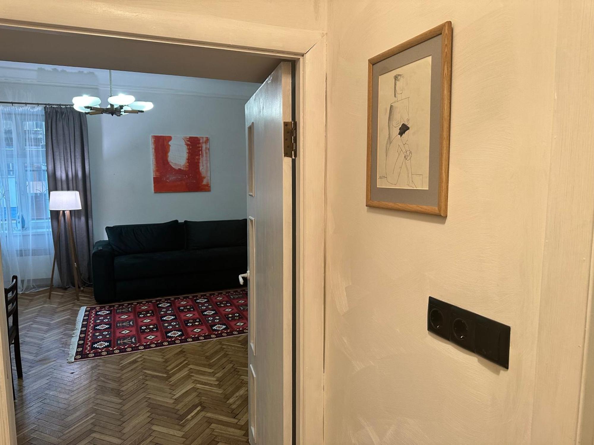 Art Apartment On Kylisha Str Lviv Bagian luar foto