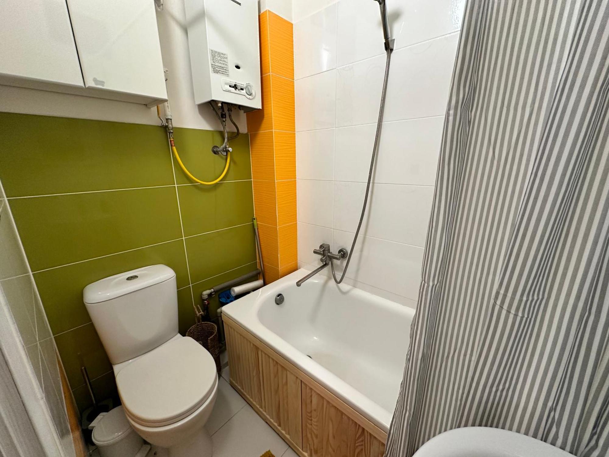 Art Apartment On Kylisha Str Lviv Bagian luar foto