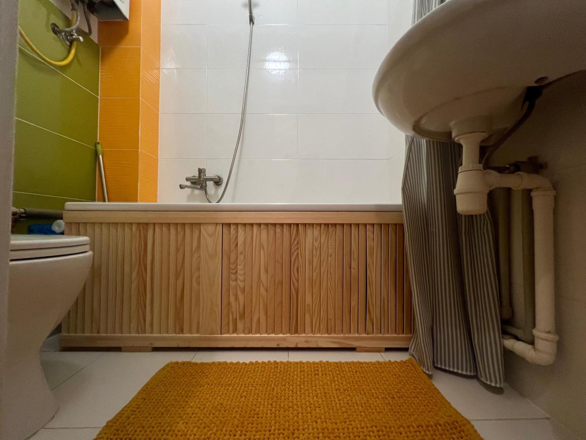 Art Apartment On Kylisha Str Lviv Bagian luar foto